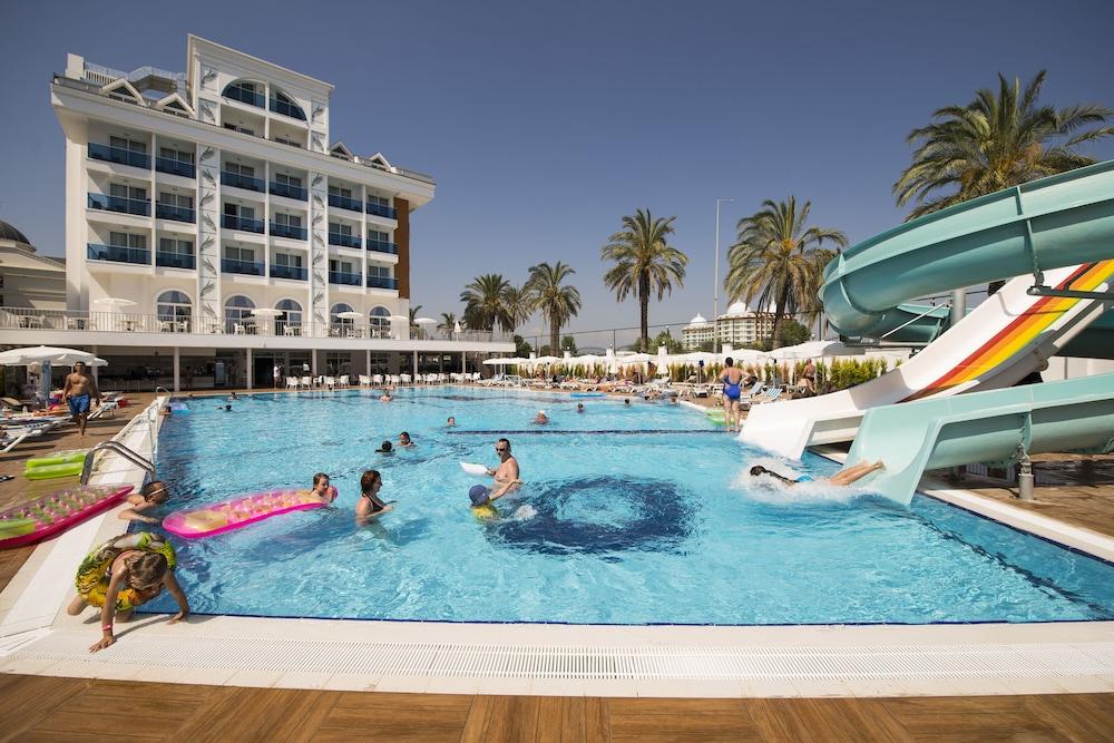 Palm World Side Resort & Spa Bagian luar foto